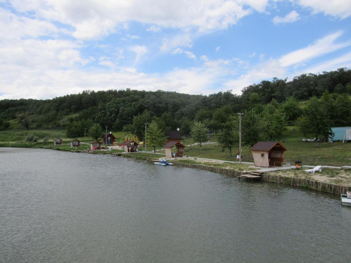 Шафран Hotel Krasnaya Slobodka ภายนอก รูปภาพ