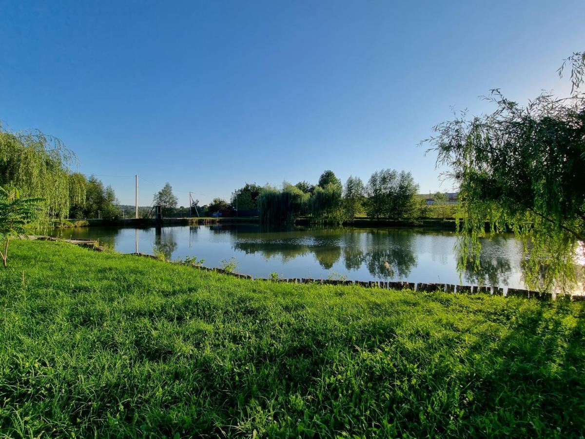 Шафран Hotel Krasnaya Slobodka ภายนอก รูปภาพ