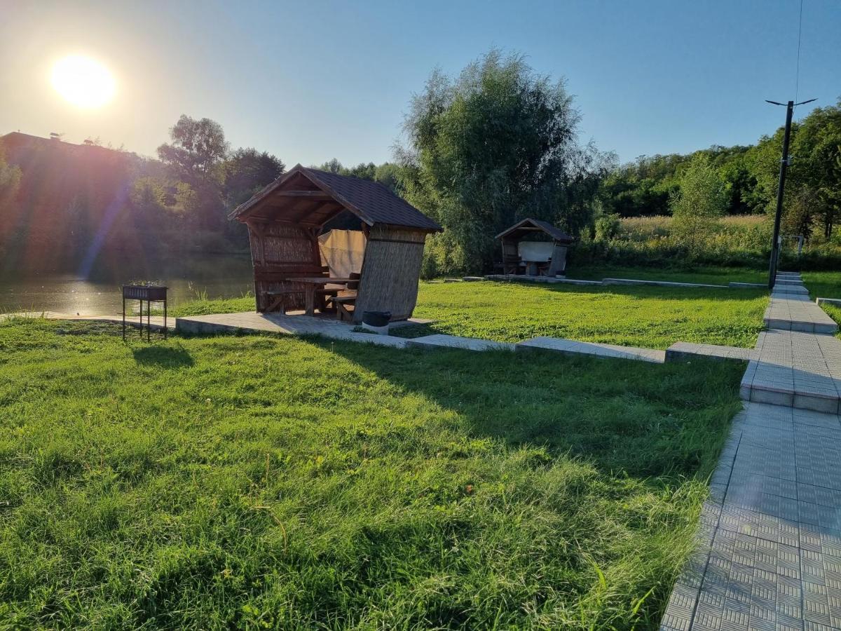 Шафран Hotel Krasnaya Slobodka ภายนอก รูปภาพ