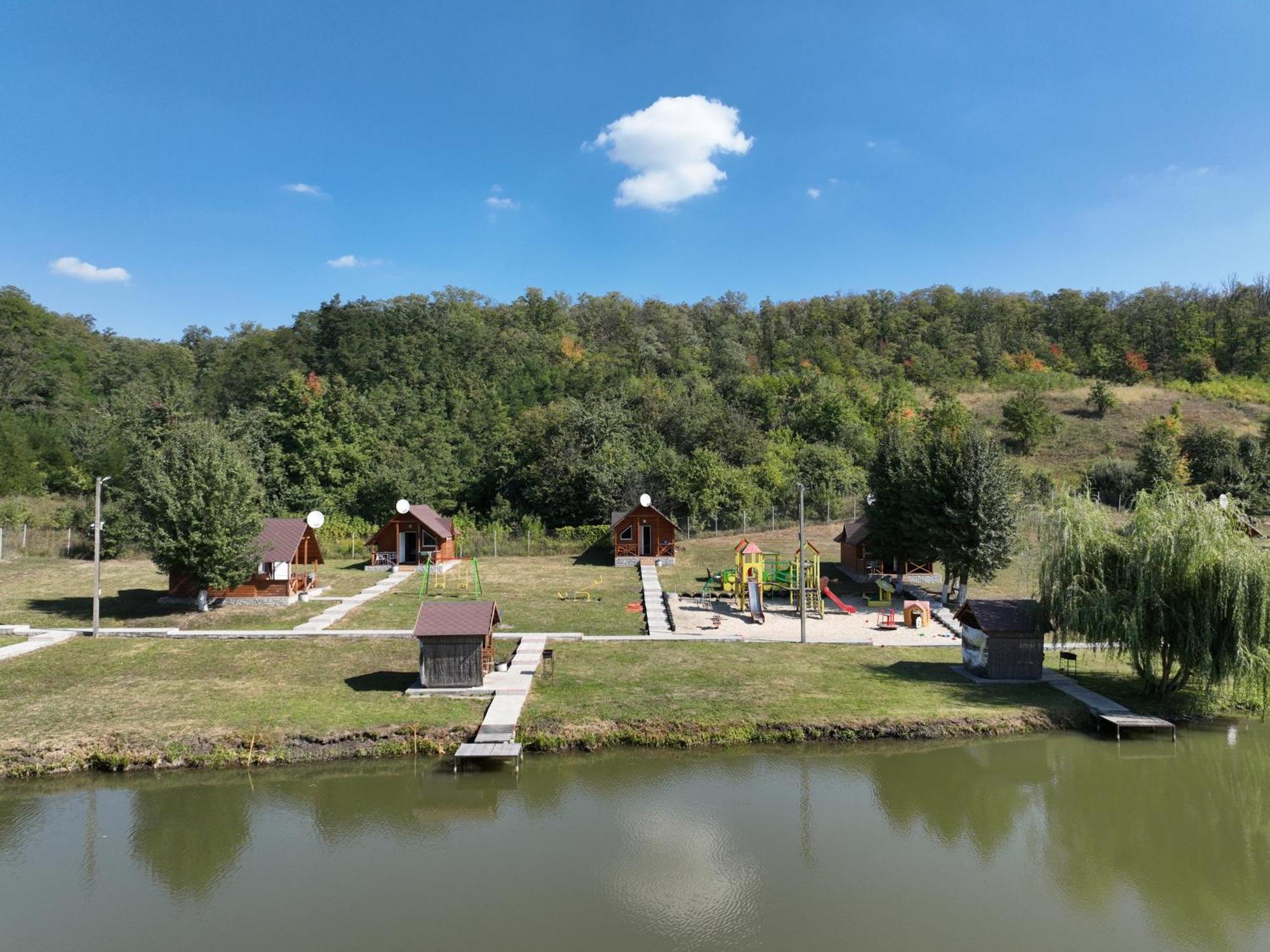 Шафран Hotel Krasnaya Slobodka ภายนอก รูปภาพ